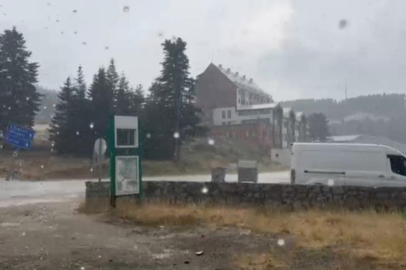 Bursa'da 5 dakikalık yağmur serinletti