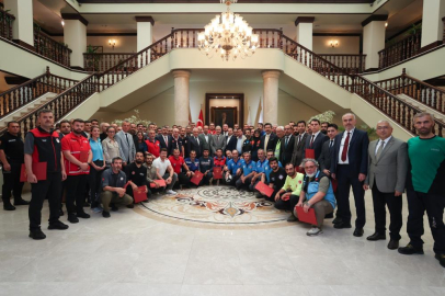 Vali Ayyıldız'dan kahramanlara teşekkür belgesi