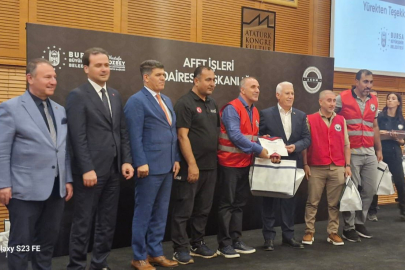 Bursa Muşlular Derneği Arama Kurtarma Ekibine Başkan Bozbey’den Tebrik