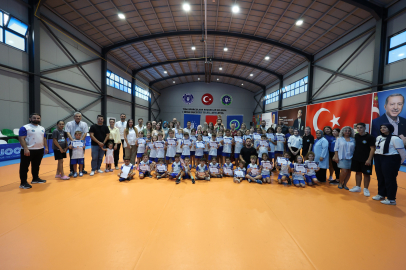 Büyükşehir Yaz Okulları’nda sertifika heyecanı