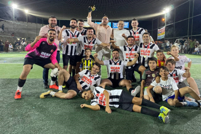 Süper Lig tadında halı saha turnuvası nefesleri kesti