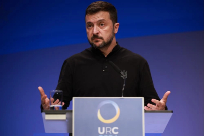 Ukrayna: "Zelenskiy, Putin ile görüşmeye hazır"