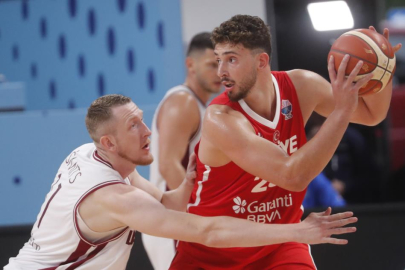 A Milli Erkek Basketbol Takımı, Avrupa Şampiyonası'na galibiyetle başladı