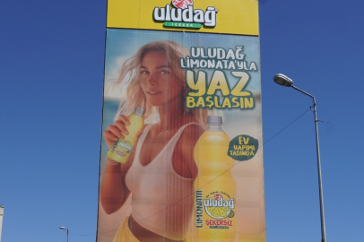 Türkiye’de İlk: Uludağ İçecek’ten şehirde eşsiz reklam deneyimi
