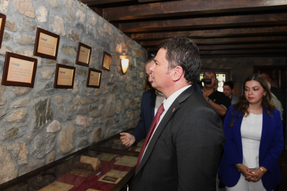 Osmangazi'de Zamansız Kitaplar Müzesi kapılarını açtı