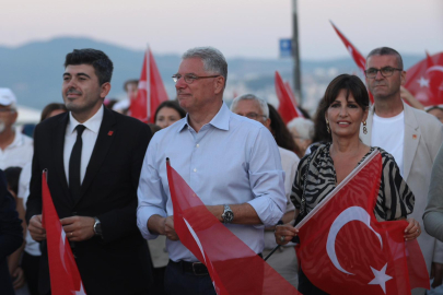 Mudanya’da 30 Ağustos coşkusu: “Zafer Direnenlerindir” yürüyüşüyle taçlandı