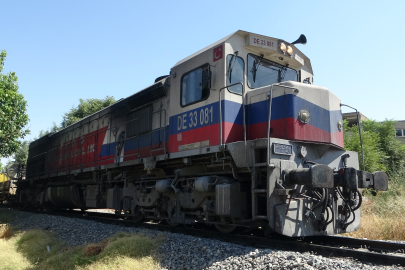 Tren kazası: Yük treninin çarptığı adam hayatını kaybetti