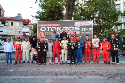 Gemlik’te 30 Ağustos sporla taçlandı