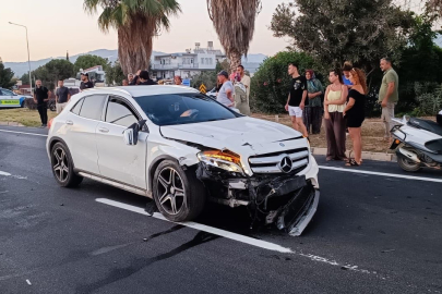 Otomobille çarpışan motosikletli ağır yaralandı