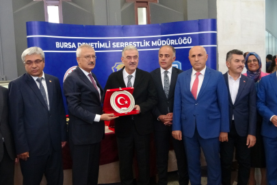 Bursa’da denetimli serbestlik yükümlülerinin el sanatları sergisi açıldı