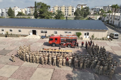 Hatay’da jandarma komando tugayına itfaiyeden yangın eğitimi