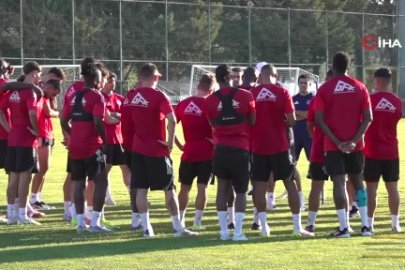 Burak Yılmaz: Kocaelispor maçından tek hedefimiz kazanmak