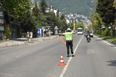 Bir haftada 19 bine yakın araç ve sürücüsü denetledi