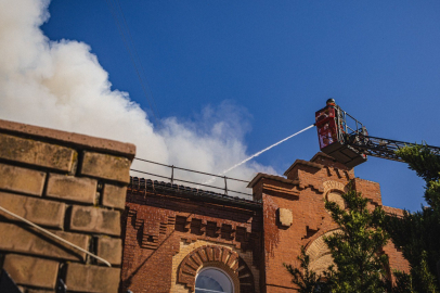 Rusya, Ukrayna'da üniversite binasını vurdu