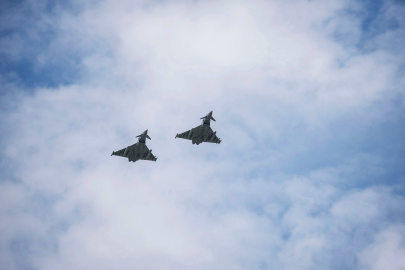 İngiliz savaş uçaklarından "Doğu Gözcüsü" devriye uçuşu