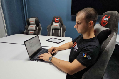 BEUN öğrencisi NASA’dan Onur Belgesi ile ödüllendirildi