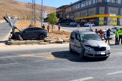 Elazığ’da araç kazası: 5 Kişi yaralandı