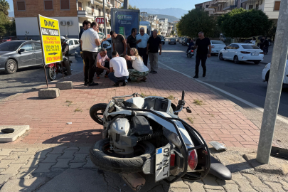Minibüs ile motosiklet çarpıştı: 1 yaralı