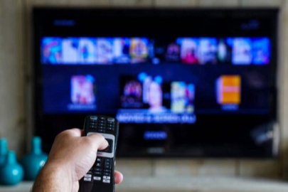 “Eşref Rüya” reyting zirvesinde yerini sağlamlaştırdı!