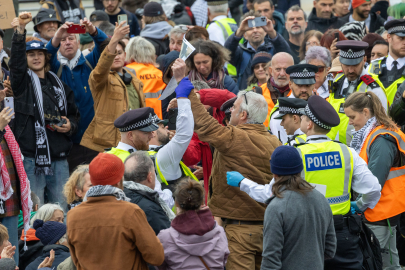Londra'da Filistin eylemi protestosunda gözaltı sayısı 492’ye yükseldi