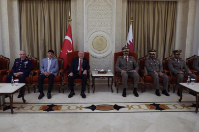 Milli Savunma Bakanı Güler Katar’da