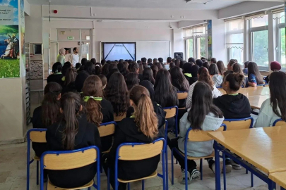 Trafik güvenliği semineriyle gençlere bilinç kazandırıldı