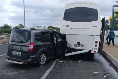 Hafif ticari araç midibüse çarptı: 1'i ağır 2 yaralı