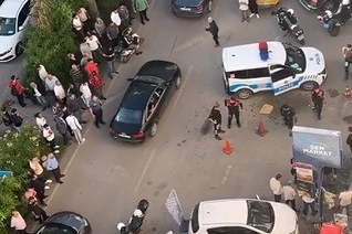 Pompalı tüfekle havaya ateş açan şüpheli kaçtı