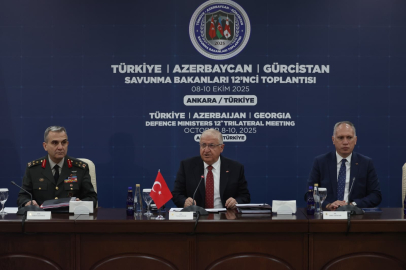 Türkiye-Azerbaycan-Gürcistan Savunma Bakanları Ankara’da buluştu