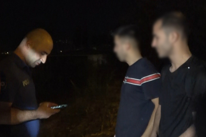 Balık tutmak için indiler, falezlerde mahsur kaldılar