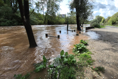 Bartın Irmağı taşma tehlikesi: Köpüklenme ve girdaplar görüldü