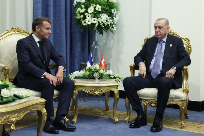 Erdoğan, Fransa Cumhurbaşkanı Macron ile görüştü