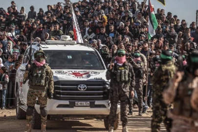 İsrail, Hamas’tan 4 esirin naaşını teslim alacak