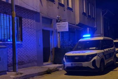 İnegöl'de genç evde ölü bulundu, arkadaşları kayıplara karıştı