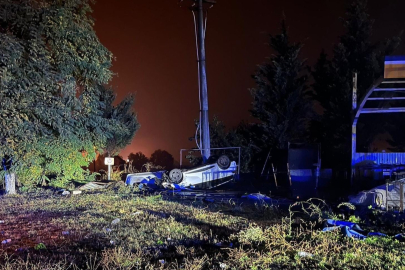 Bursa’da kaygan yol kazaya neden oldu: 2 kişi yaralandı