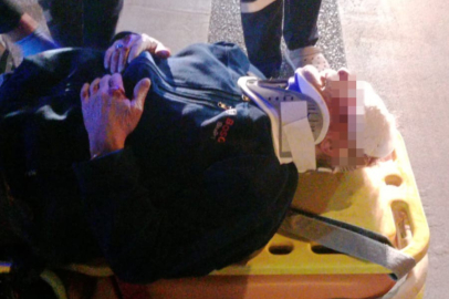 Bursa'da kırmızı ışıkta geçen motosikletli yaşlı adama çarptı