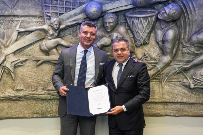 Fenerbahçe Başkanı Sadettin Saran, FBİAD'ı kabul etti