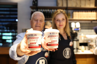 Başkan Bozbey, Bursa’da ‘Cumhuriyet Demek’ coşkusunu paylaştı