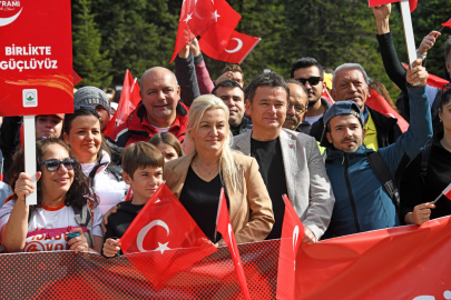 Osmangazi’de Uludağ’da Cumhuriyet coşkusu