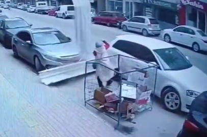 Mustafakemalpaşa’da çatı parçaları facianın eşiğinden döndürdü