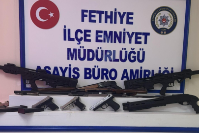 Fethiye’de şüpheli çantadan silah çıktı