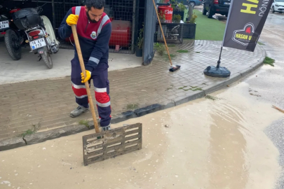 İnegöl Belediyesi’nden yağış öncesi rögar temizliği seferberliği