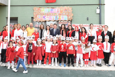 Osmangazi Belediyesi'nin kreşlerinde Cumhuriyet coşkusu
