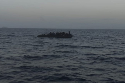 51 düzensiz göçmen yakalandı, 84 göçmen kurtarıldı