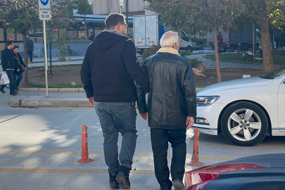 Arkadaşını bıçaklayarak yaralayan şahıs gözaltına alındı