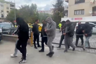 Kuşadası'nda eş zamanlı fuhuş operasyonu: 5 tutuklama