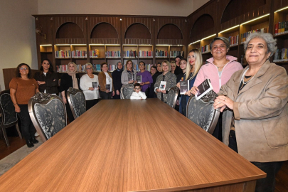 Osmangazi’de ‘Kedi Mektupları’ kolektif okuma etkinliği düzenlendi