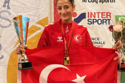 Bursa Büyükşehirli Nazmiye Ak dünya üçüncüsü