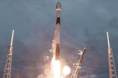 Güney Kore, 5’inci yerli askeri casus uydusunu yörüngeye gönderdi