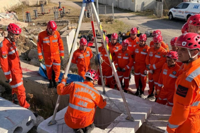 JAK Timleri eğitimlere devam ediyor